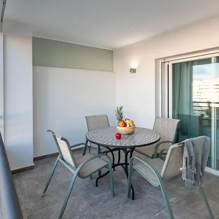 Apartment Luxury Penthouse Mountain Sea Views Puerto Banus *
